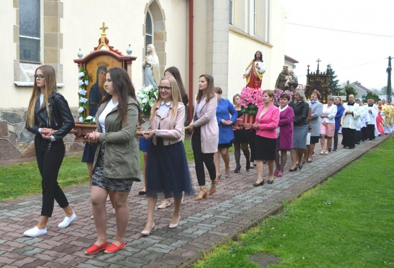 2019_04_29_wola_100_par_48